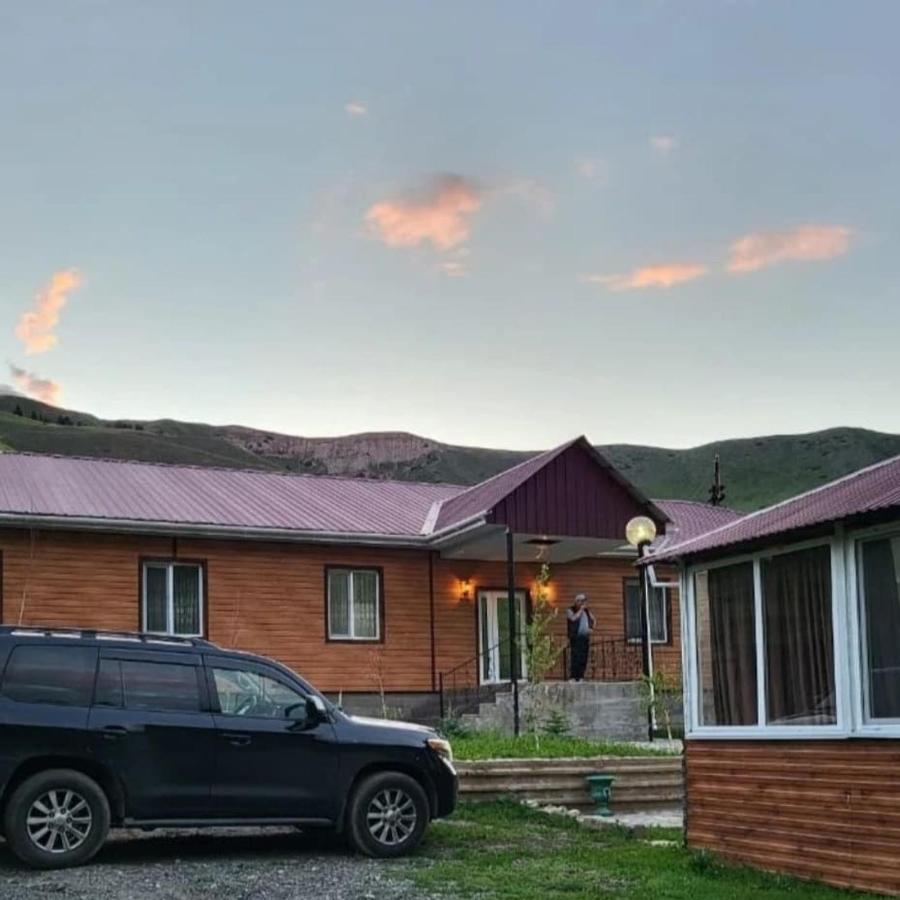 Кольсайские Озера, Гостиница Айару Kurmenty Buitenkant foto